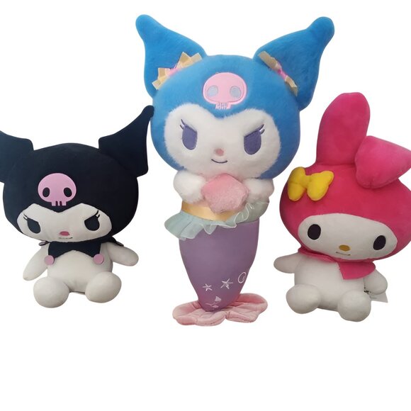 Sanrio Other - Sanrio Women's / Men's Plush Bundle Size Small